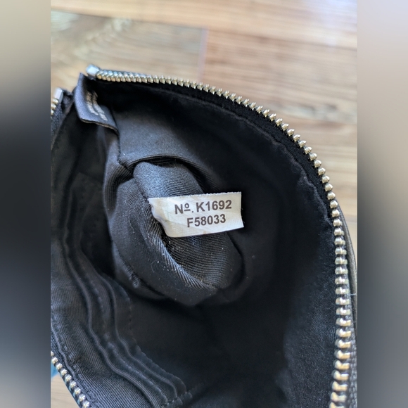 Coach Small Corner Zip Wristlet Pouch Wallet Signature Logo Black Gray - Picture 13 of 13